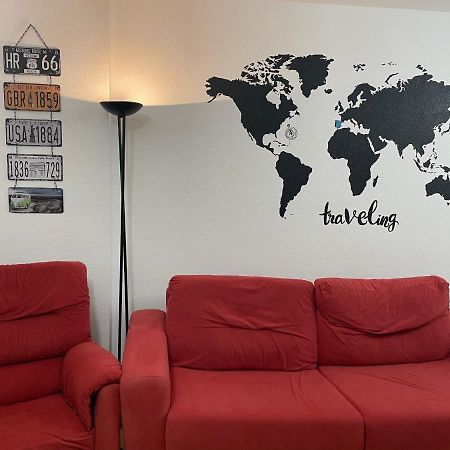 Traveler'S Beach Apartment With Sea View, Free Coffee & Parking Бенидорм Экстерьер фото