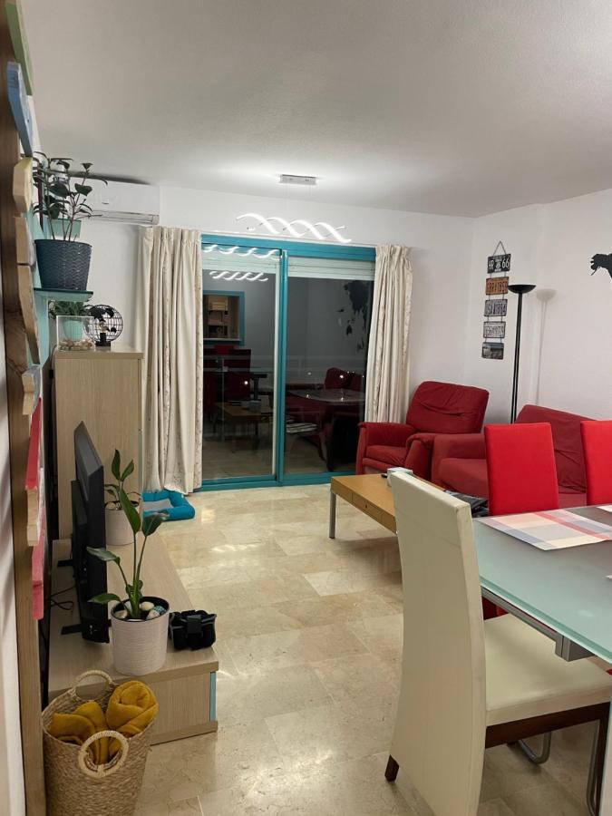 Traveler'S Beach Apartment With Sea View, Free Coffee & Parking Бенидорм Экстерьер фото